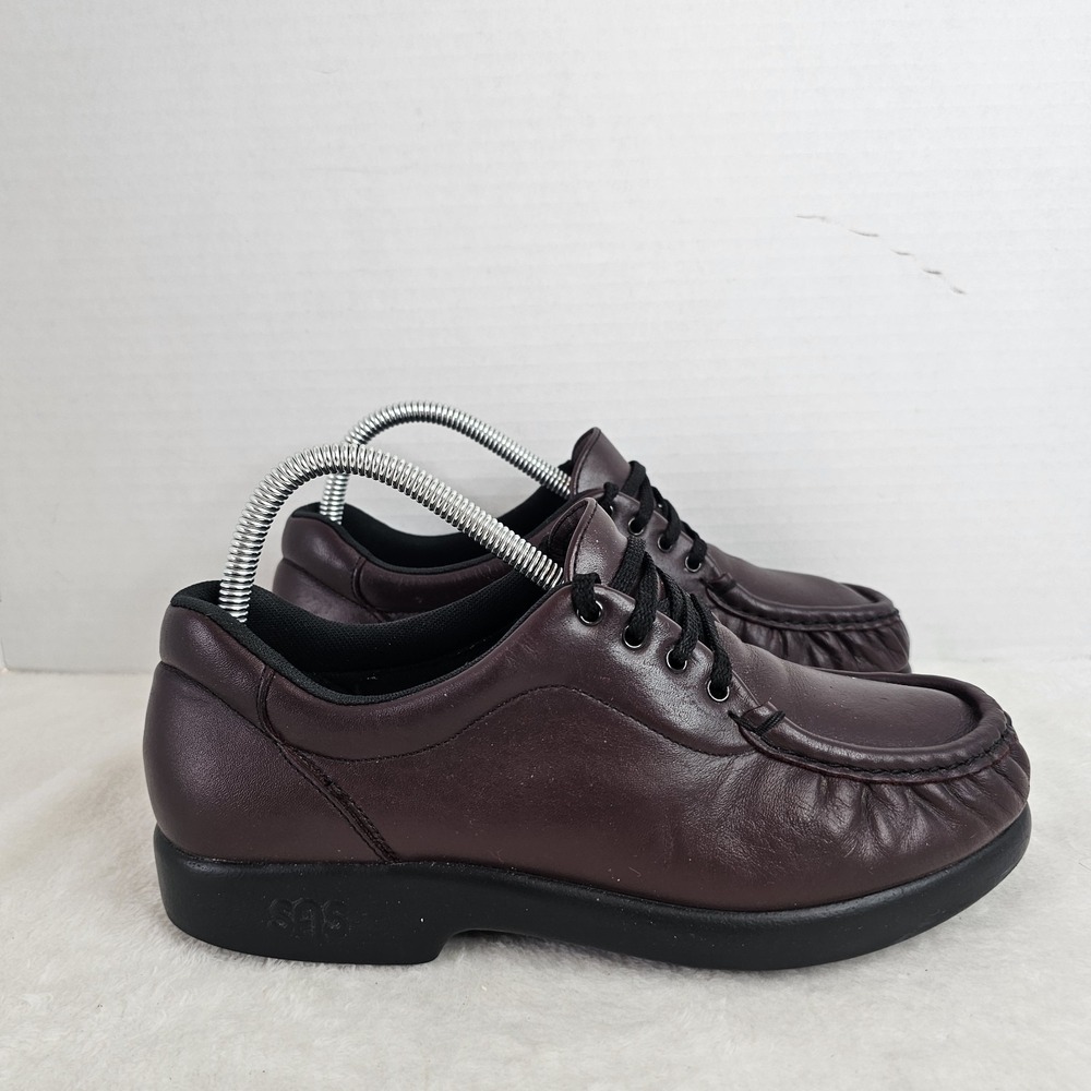 SAS Women`s Brown Leather Oxford lace up Walking Shoes Tripad EUC USA Size 7.5M